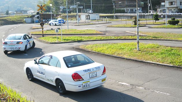 都留自動車教習所写真